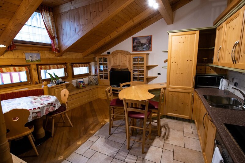 Rasom Nicola - La Casa di Niki